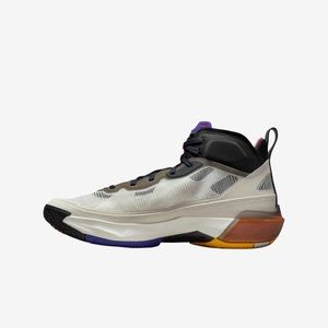 NEW Air Jordan AJ 37 size 12.5